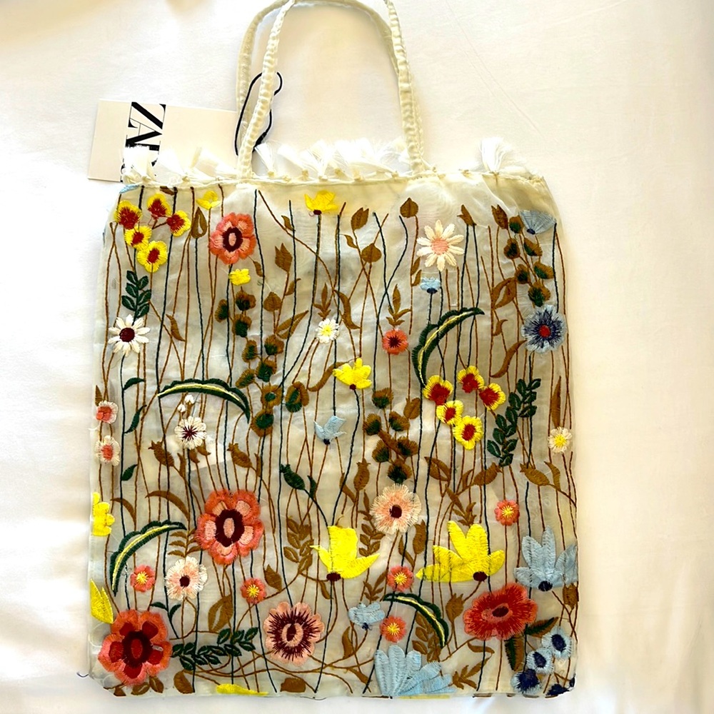 Embroidered bag